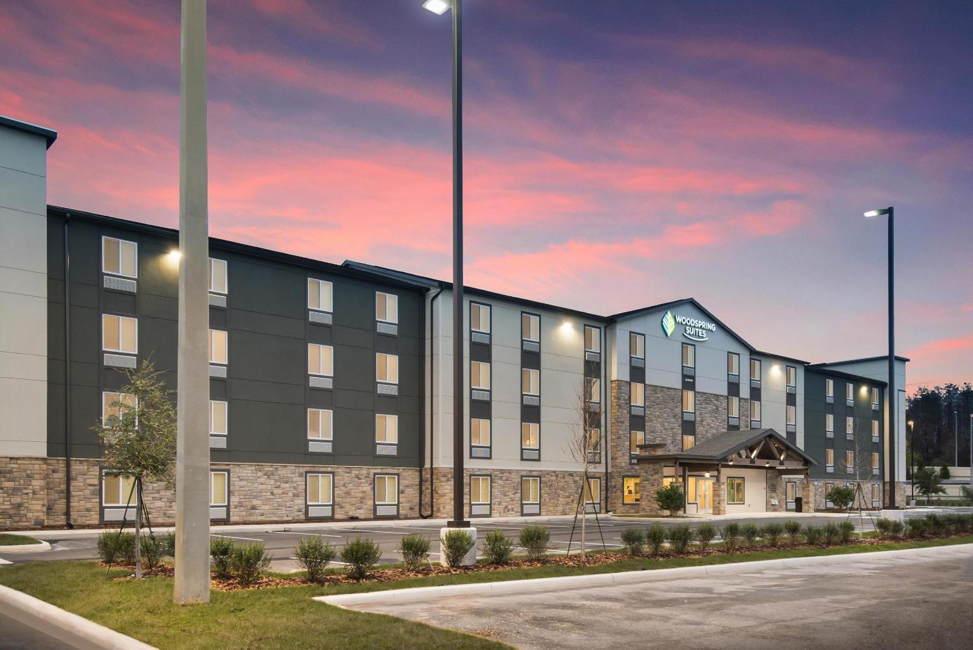 Woodspring Suites Tampa Airport North Veterans Expressway Екстериор снимка